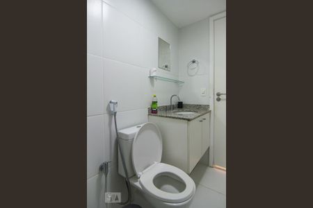 Banheiro Social de apartamento para alugar com 2 quartos, 83m² em Recreio dos Bandeirantes, Rio de Janeiro