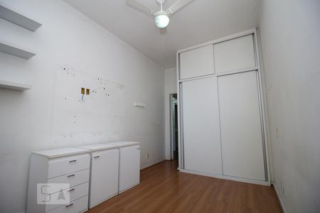 Apartamento à venda com 86m², 2 quartos e 1 vagaQuarto 2 
