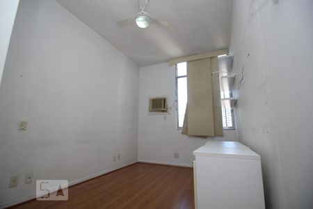 Apartamento à venda com 86m², 2 quartos e 1 vagaQuarto 2 