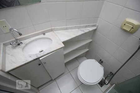 Apartamento à venda com 86m², 2 quartos e 1 vagaBanheiro 2
