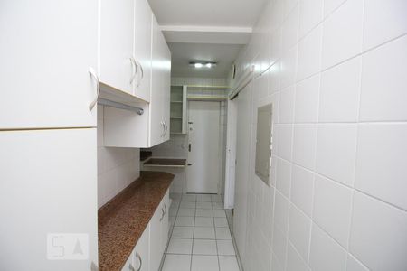 Apartamento à venda com 86m², 2 quartos e 1 vagaCozinha