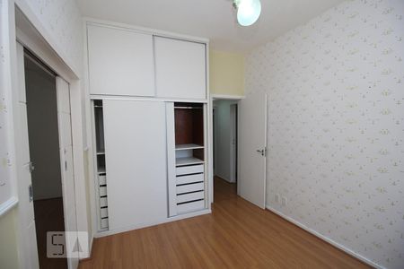 Apartamento à venda com 86m², 2 quartos e 1 vagaQuarto