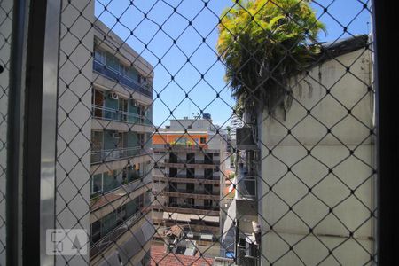Apartamento à venda com 86m², 2 quartos e 1 vagaVista