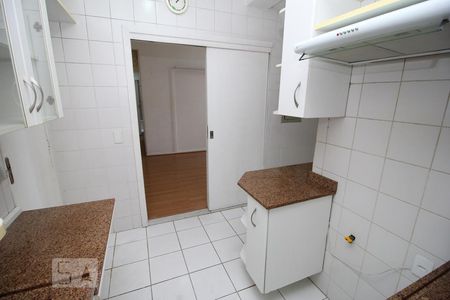 Apartamento à venda com 86m², 2 quartos e 1 vagaCozinha