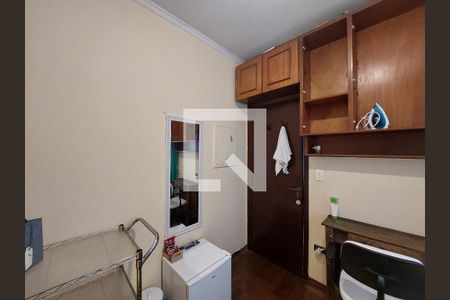 Casa à venda com 500m², 6 quartos e 6 vagasQuarto na Área de Serviço