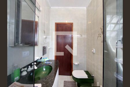 Casa à venda com 500m², 6 quartos e 6 vagasBanheiro 2