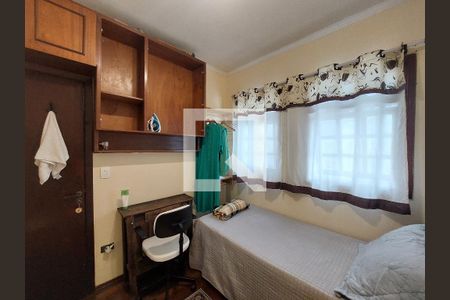 Casa à venda com 500m², 6 quartos e 6 vagasQuarto na Área de Serviço