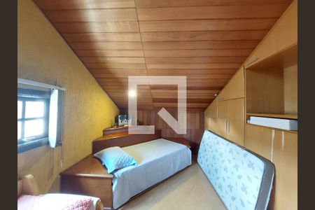 Casa à venda com 500m², 6 quartos e 6 vagasQuarto 4 / Sótão