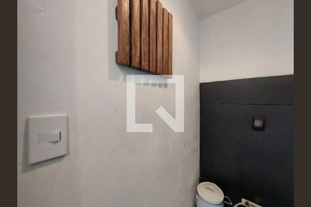 Casa à venda com 500m², 6 quartos e 6 vagasBanheiro na Área de Lazer