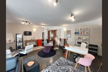 Casa à venda com 500m², 6 quartos e 6 vagasSala Lofit