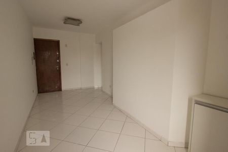 Sala de apartamento para alugar com 1 quarto, 36m² em Centro, Curitiba
