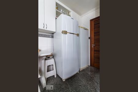 Casa à venda com 300m², 4 quartos e 4 vagasCozinha