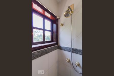 Casa à venda com 300m², 4 quartos e 4 vagasBanheiro