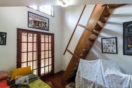 Casa à venda com 300m², 4 quartos e 4 vagasQuarto 2