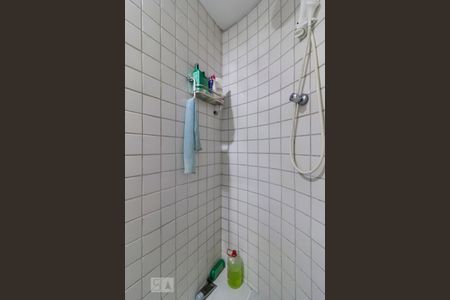 Casa à venda com 300m², 4 quartos e 4 vagasBanheiro suíte 2