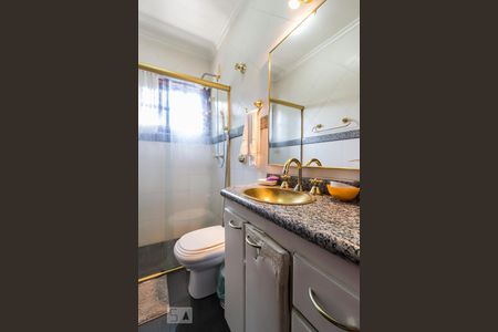 Banheiro de casa à venda com 4 quartos, 300m² em Lapa, São Paulo