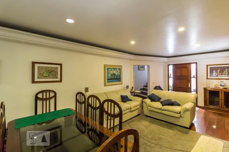 Sala de casa à venda com 4 quartos, 300m² em Lapa, São Paulo