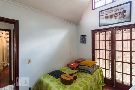 Casa à venda com 300m², 4 quartos e 4 vagasQuarto 2