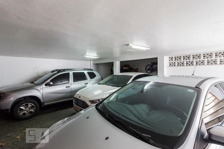 Casa à venda com 300m², 4 quartos e 4 vagasGaragem