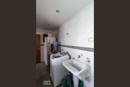 Casa à venda com 300m², 4 quartos e 4 vagasÁrea de serviço
