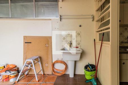 Apartamento à venda com 80m², 2 quartos e 1 vagaÁrea de Serviço