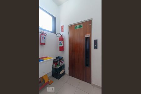 Apartamento à venda com 180m², 4 quartos e 3 vagasElevador / Entrada de Serviço