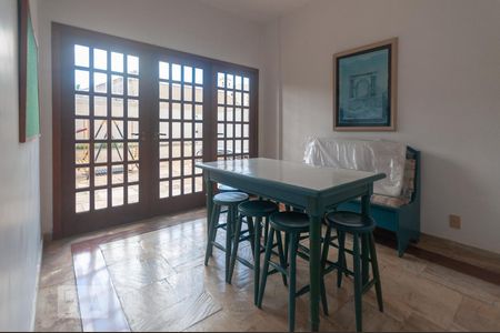 Apartamento à venda com 180m², 4 quartos e 3 vagasÁrea Comum - Salão de Festas