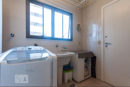 Apartamento à venda com 180m², 4 quartos e 3 vagasLavanderia