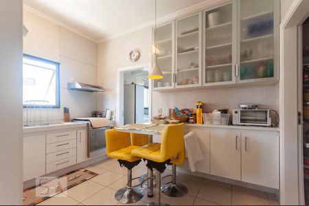 Apartamento à venda com 180m², 4 quartos e 3 vagasCozinha