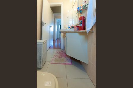 Apartamento à venda com 180m², 4 quartos e 3 vagasBanheiro - Quarto 2 Suíte