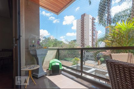 Sala - Varanda de apartamento à venda com 4 quartos, 180m² em Cambuí, Campinas