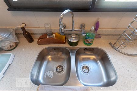 Apartamento à venda com 180m², 4 quartos e 3 vagasCozinha - Pia