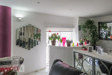 Sala de apartamento para alugar com 3 quartos, 124m² em Vila Olímpia, São Paulo