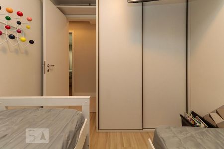 Apartamento à venda com 150m², 3 quartos e 2 vagasQuarto 2