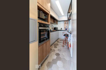 Apartamento à venda com 150m², 3 quartos e 2 vagasCozinha