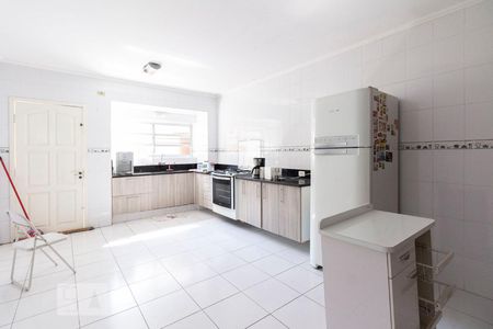 Casa à venda com 181m², 5 quartos e 5 vagasCozinha 