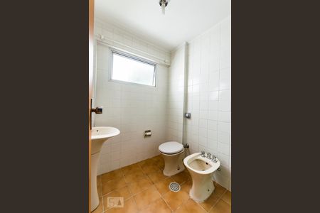 Studio para alugar com 50m², 1 quarto e 1 vaga Studio para alugar com 50m², 1 quarto e 1 vagaBanheiro