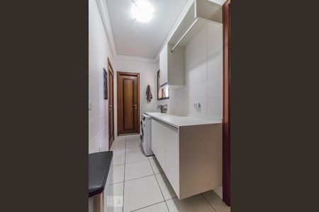 Apartamento para alugar com 150m², 3 quartos e sem vaga Apartamento para alugar com 150m², 3 quartos e sem vagaArea de serviço