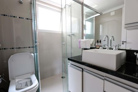 banheiro de apartamento à venda com 2 quartos, 65m² em Butantã, São Paulo