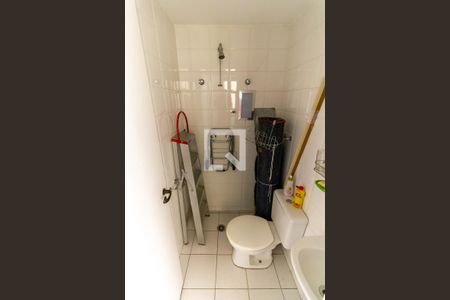 Apartamento para alugar com 120m², 2 quartos e 2 vagasBanheiro de serviço