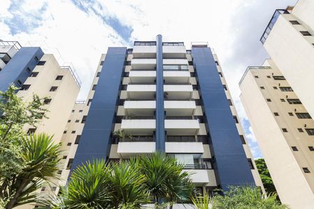 Apartamento para alugar com 120m², 2 quartos e 2 vagasFachada