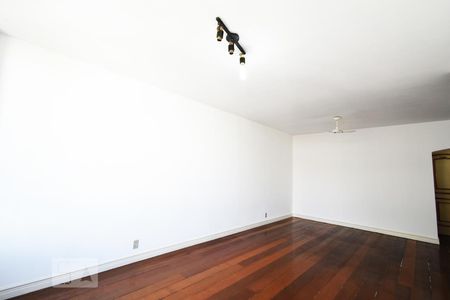 Sala  de apartamento à venda com 3 quartos, 130m² em Icaraí, Niterói