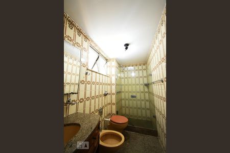 Apartamento à venda com 130m², 3 quartos e 1 vaga Apartamento à venda com 130m², 3 quartos e 1 vagaBanheiro Social