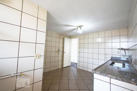 Apartamento à venda com 130m², 3 quartos e 1 vaga Apartamento à venda com 130m², 3 quartos e 1 vagaCozinha