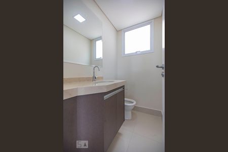 Apartamento à venda com 229m², 3 quartos e 4 vagasLavabo