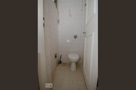 Apartamento à venda com 180m², 3 quartos e 2 vagasBanheiro serviço