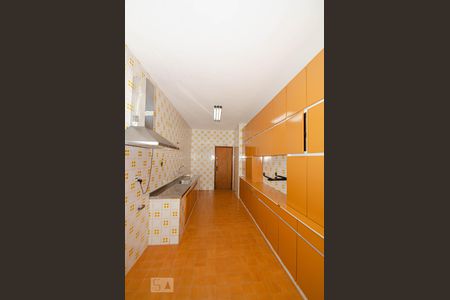 Apartamento à venda com 180m², 3 quartos e 2 vagasCozinha