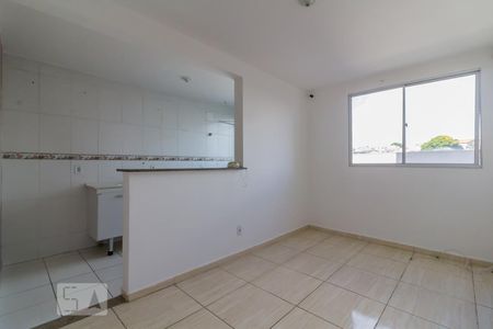 Apartamento para alugar com 45m², 2 quartos e 1 vagaSala