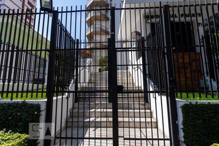 Apartamento à venda com 90m², 3 quartos e 2 vagasFachada