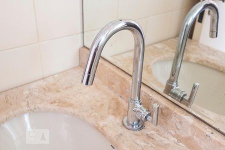 Apartamento à venda com 90m², 3 quartos e 2 vagasBanheiro social